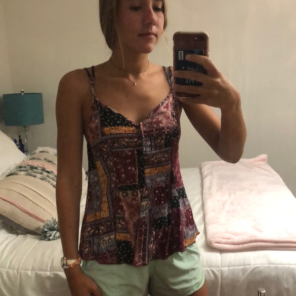 american eagle tank top!